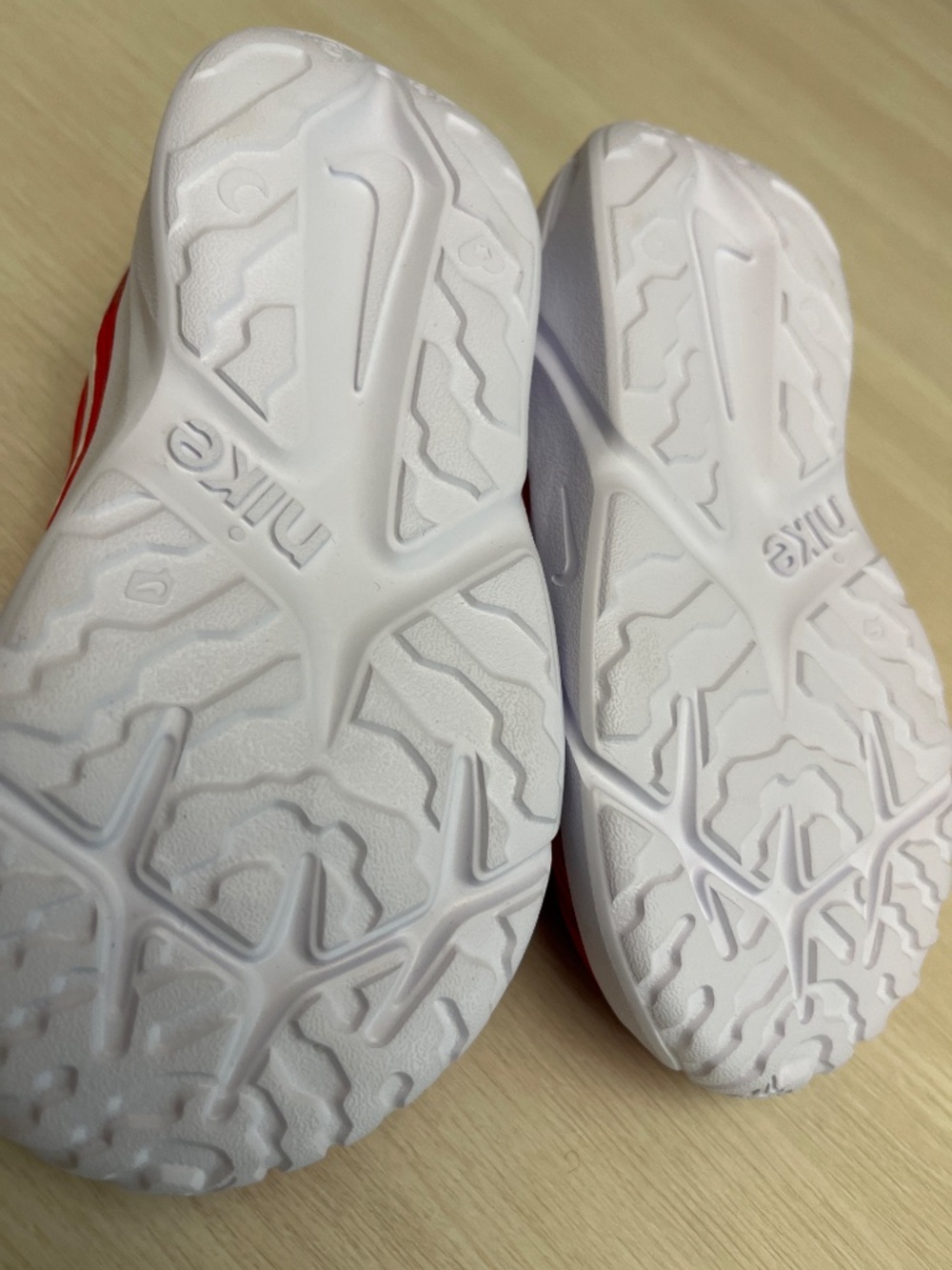 New Unisex Toddler Kids Star Runner 4 Casual Sneakers - Picture 7 of 8
